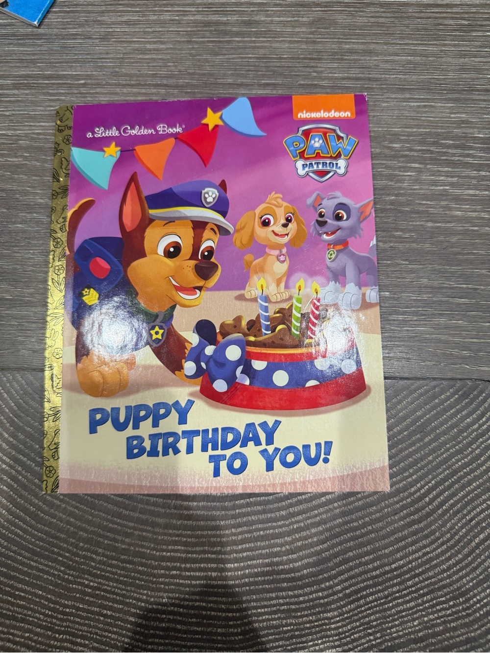 Nickelodeon PAW Patrol Puppy Birthday To You! Party Book
